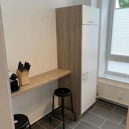 Miss Flens - Guenstige 2-zimmerwohnung Mit Doppelbett Apartment *
